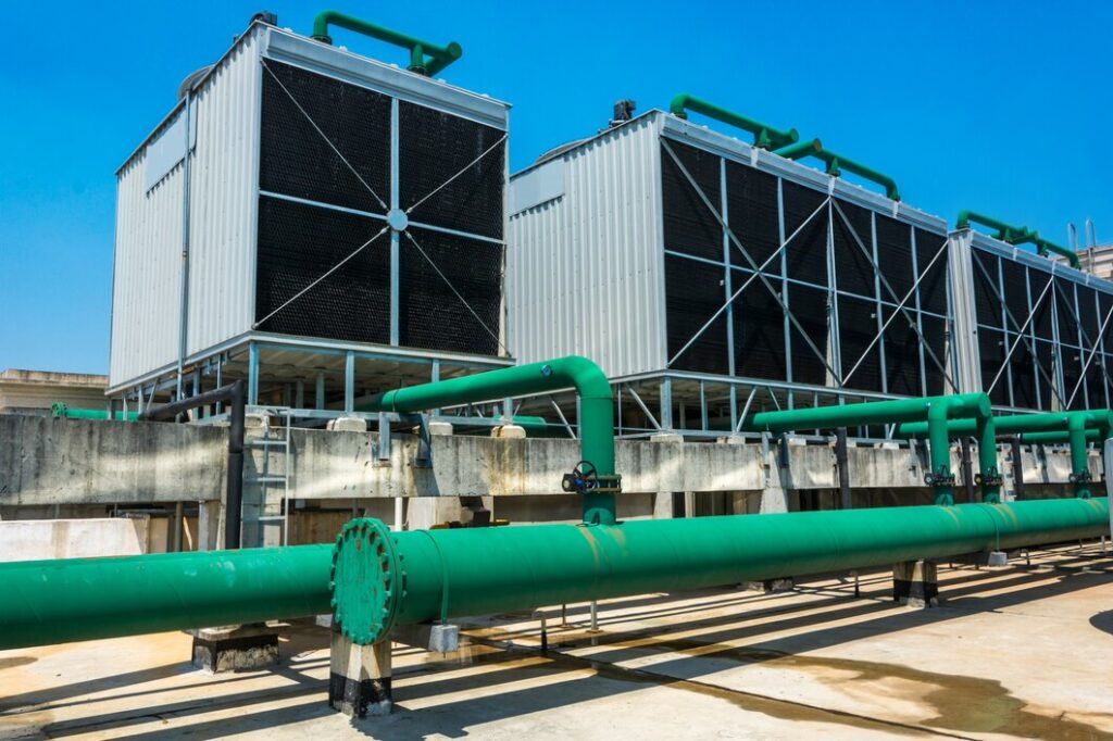 setscoolingtowersdatacenterbuilding11273435 SNOVAC SYSTEMS PVT LTD Chiller Dealer Pune